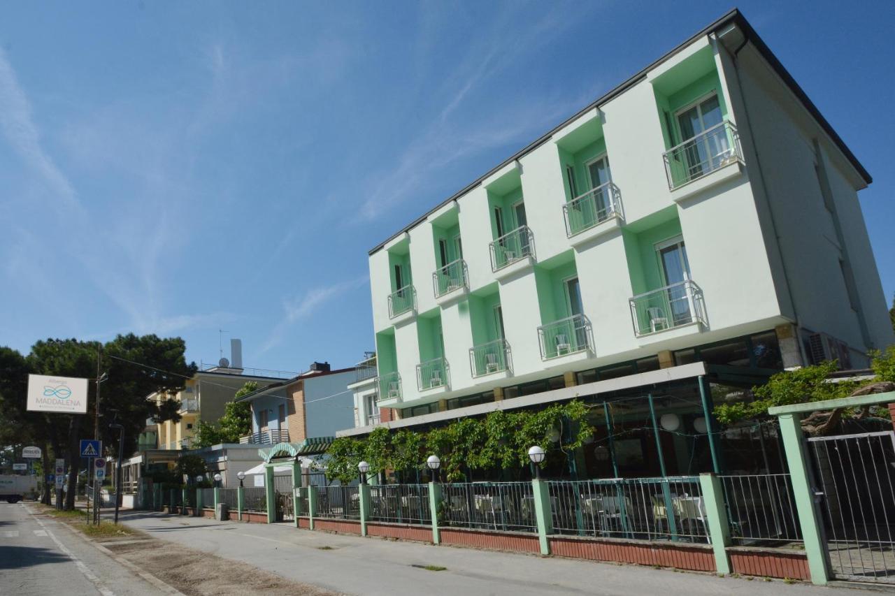 Hotel Maddalena Marina di Ravenna Exterior photo